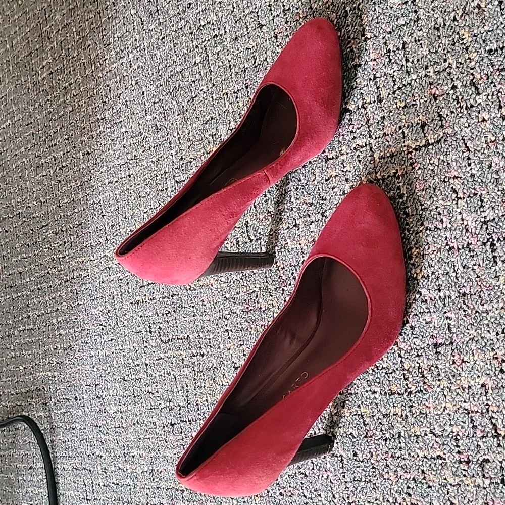Franco Sarto Red Suede Classic Pumps
